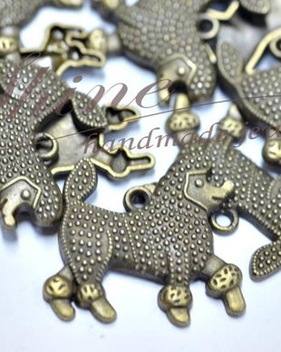 Pandantiv Poodle, bronz antichizat
