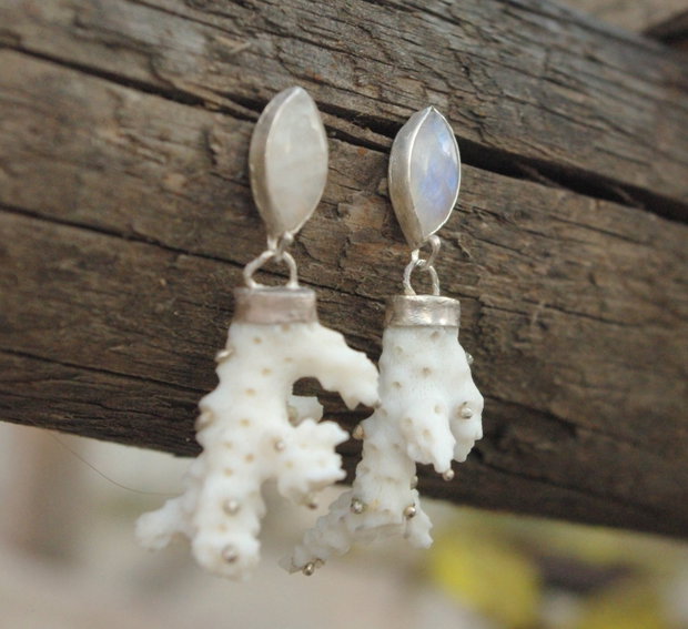 Cercei din coral, moonstone şi argint925