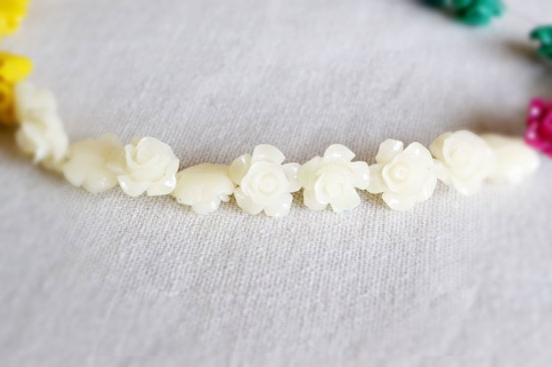 1b trandafir coral sinteza ivory 10x10mm (SRG5 31)