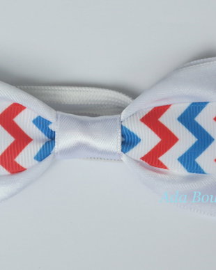 Mini papion cu zig-zag alb