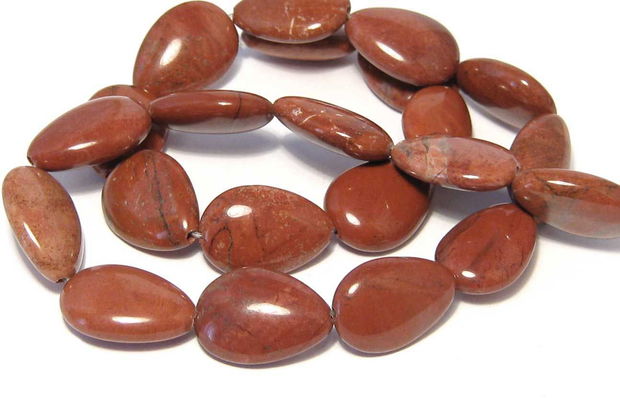 Red Stone, lacrima, 18x13x6 mm