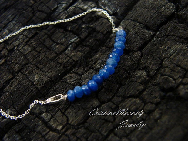 Bratara din lantisor de argint 925 extrem de fin si agate albastre