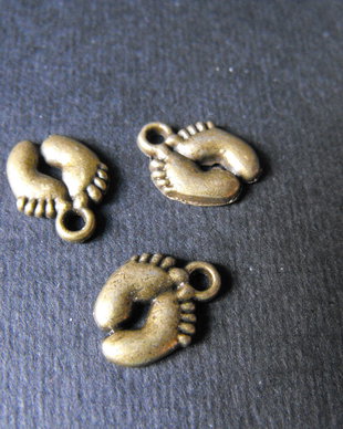 PANDANTIV BRONZ - 14 X 10 MM