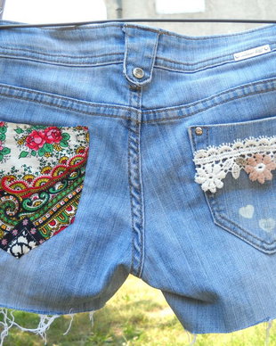 Pantaloni scurti jeans decorati
