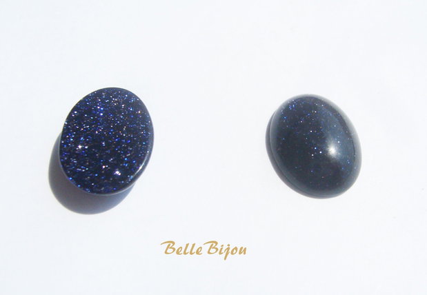 Cabochon oval din blue goldstone aprox 4.5x11.5x15 mm