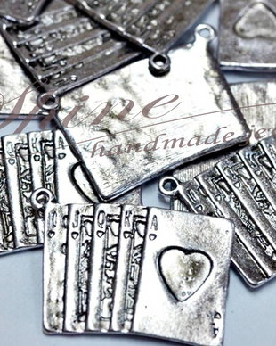Pandantiv Poker Cards, argintiu antichizat