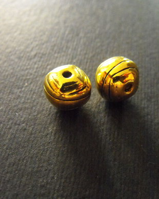 DISTANTIER AURIU - 9 X 9,5 MM