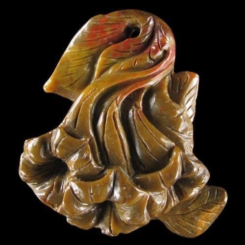 5285 - Pandantiv, flame jasper sculptat, floare / zorele, 52x49x15mm
