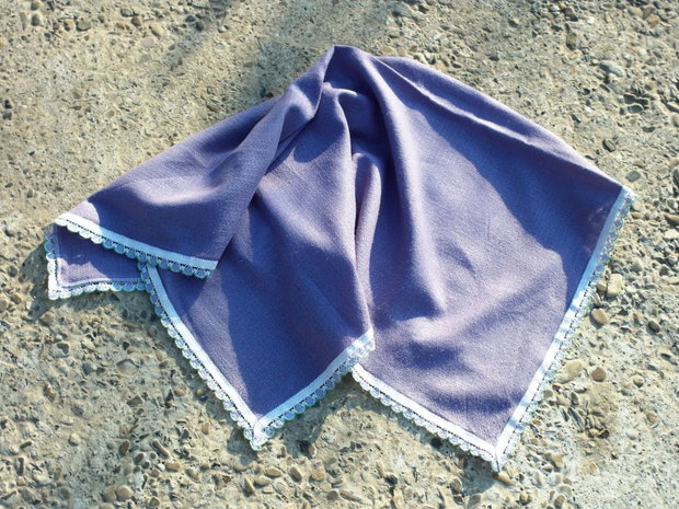 Fata de masa