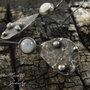 Cercei din argint 925 partial oxidat si cabochon de moonstone