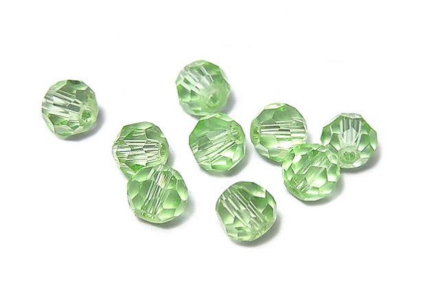 Cristale din sticla, rotunde, fatetate, 4 mm, verde deschis