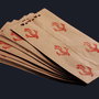 Set 10 buc pungi hartie natur cu ancora rosie margine ondulata si  inimioare - cu burduf lateral - 8.5 x 18 cm