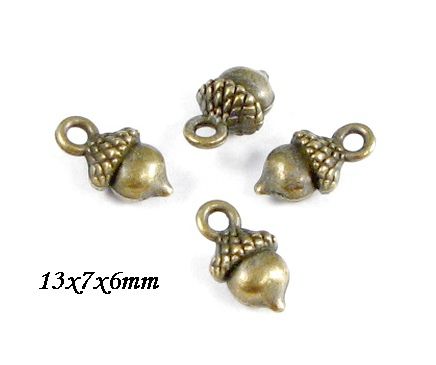 6121- (4buc) Charms, ghinda, bronz