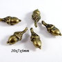 6122 - (2buc) Charms, ghinda, aliaj metalic bronz REZERVAT FED