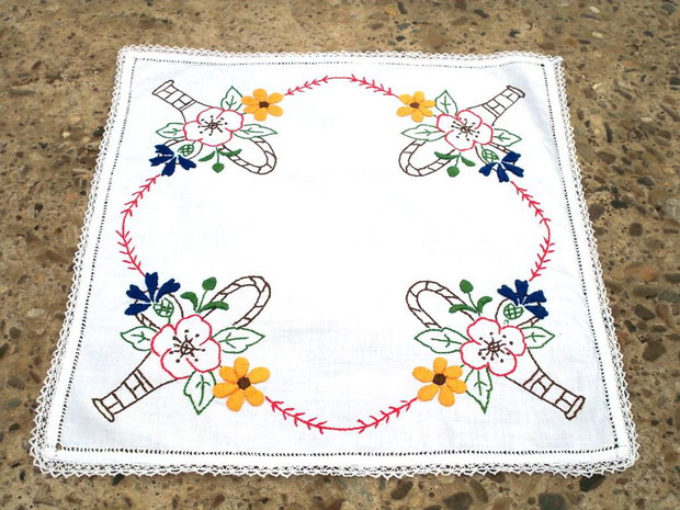 Broderie cu flori