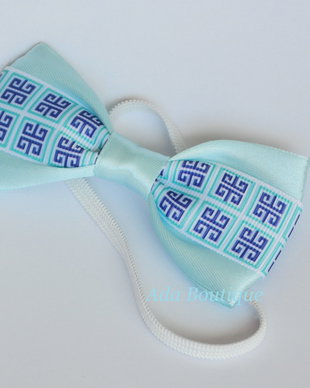 Mini papion cu model geometric  bleu