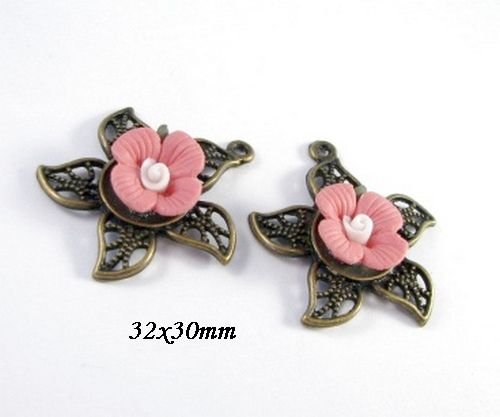 6175 - (2buc) Minipandantive / charms, trandafiri portelan, baza aliaj metalic bronz