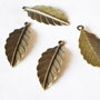 1b Pandantiv frunza bronz 30x13mm (BZLAK 070)