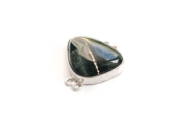 Conector cu jasper verde pamantiu cu structura foarte frumoasa