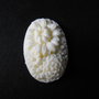 CABOCHON RASINA ALBA - 33 X 22 MM