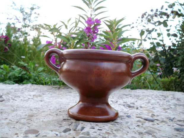 Vas ceramic