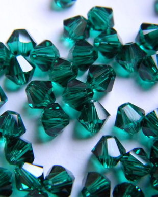 Margele bicon Swarovski 4 mm - 5328-4-205