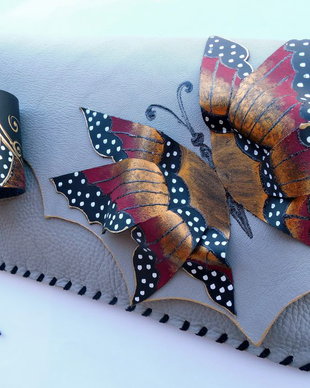 bratara handmade unicat- Grey Marsala Butterfly