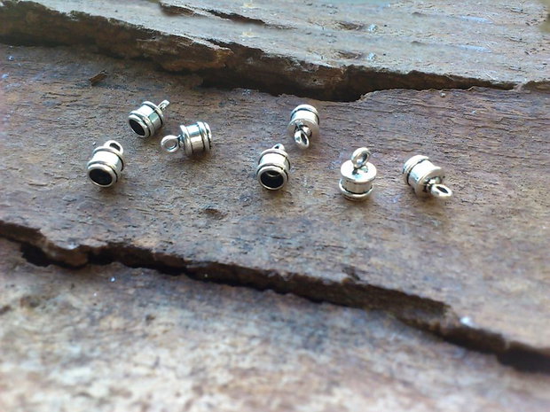 2b Capat snur argintiu antichizat  9x6mm (SALAK 112)