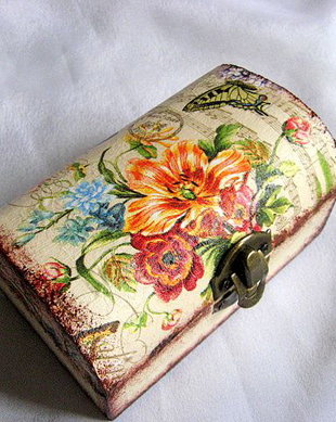 Cutie lemn decorata 25343