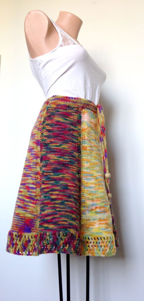 Fusta tricotata manual multicolor Fusta colorata lana midi