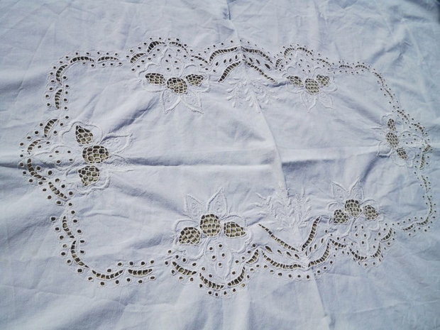 Broderie florala