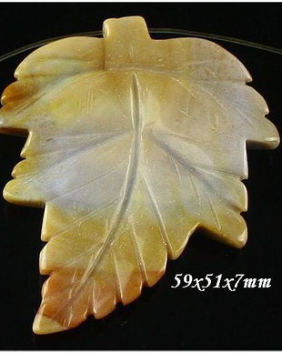 5117 - REZERVAT Pandantiv, frunza sculptata,  agata indiana