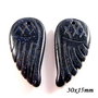 4435 - SET (2buc),  pandantive / charms, aripi inger sculptate, piatra soarelui, albastru
