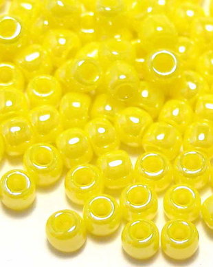 Margele TOHO, 11/0, Opaque- Lustered Dandelion-10 grame