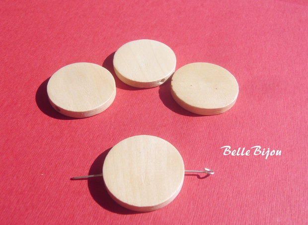 Margele mari rotunde din lemn natur aprox 5x29-30 mm