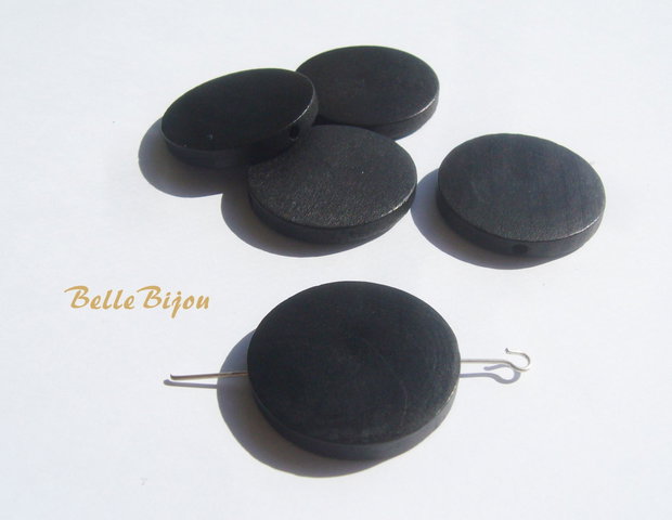 Margele mari rotunde negre din lemn vopsit aprox 5x29-30 mm