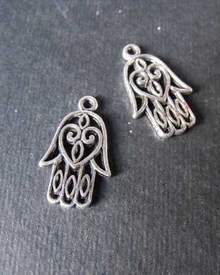 PANDANTIV MANA HAMSA - 21 X 12 MM