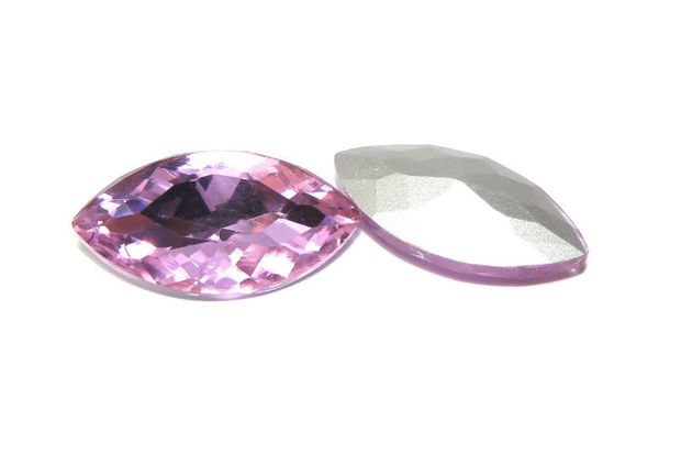 Cabochon din sticla, 17x32 mm, light amethyst