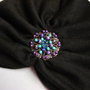 Turban cu accesoriu din margele