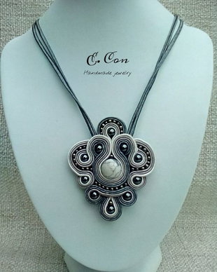 Pandantiv soutache