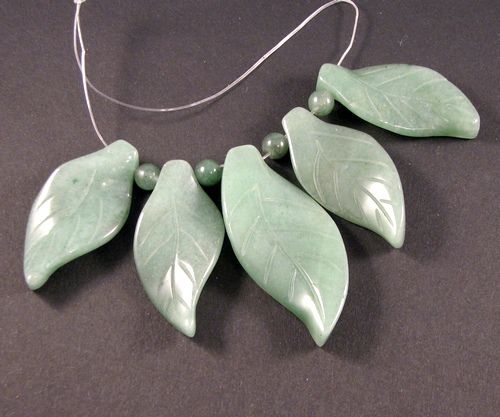 6383 - SET Pandantive, frunze sculptate, aventurin verde