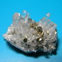 Specimen de cuart cu pirita
