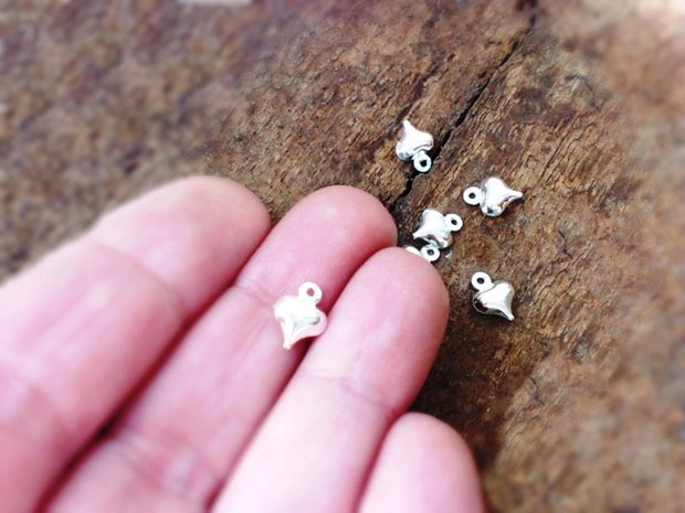 1b Charm placat argint,inimioara 6mm (SP0091)