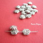 Floricica argintie antichizata stilizata aprox 3x9x10 mm