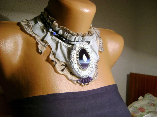 Shocker vintage crem, bleu-gris/Azi la pret minim !