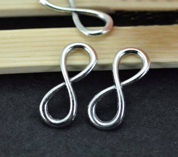 1b Link argintiu, infinit 30x12mm (SALAK 143)