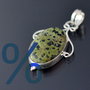 Pandantiv cu jasper natural spoted verde in rama decorativa argintata