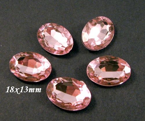 6462 - (5buc) Cabochon, sticla roz transparent, foita argintie, fatetat, oval, 18x13mminisat, prezinta agatatoare.