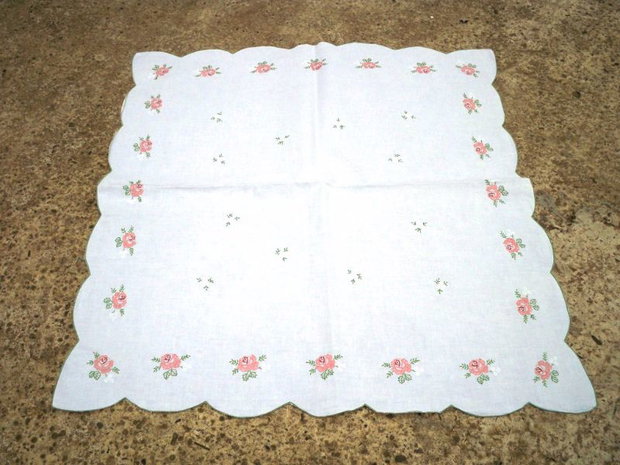 Broderie cu flori