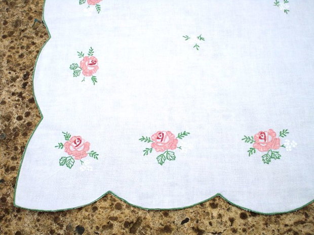 Broderie cu flori